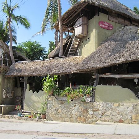 Castillo Oasis Zipolite Exterior photo